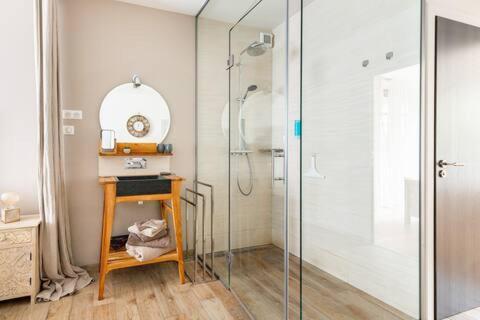 Appartamento Studio chic avec salon et terrasse privée Tourcoing Esterno foto
